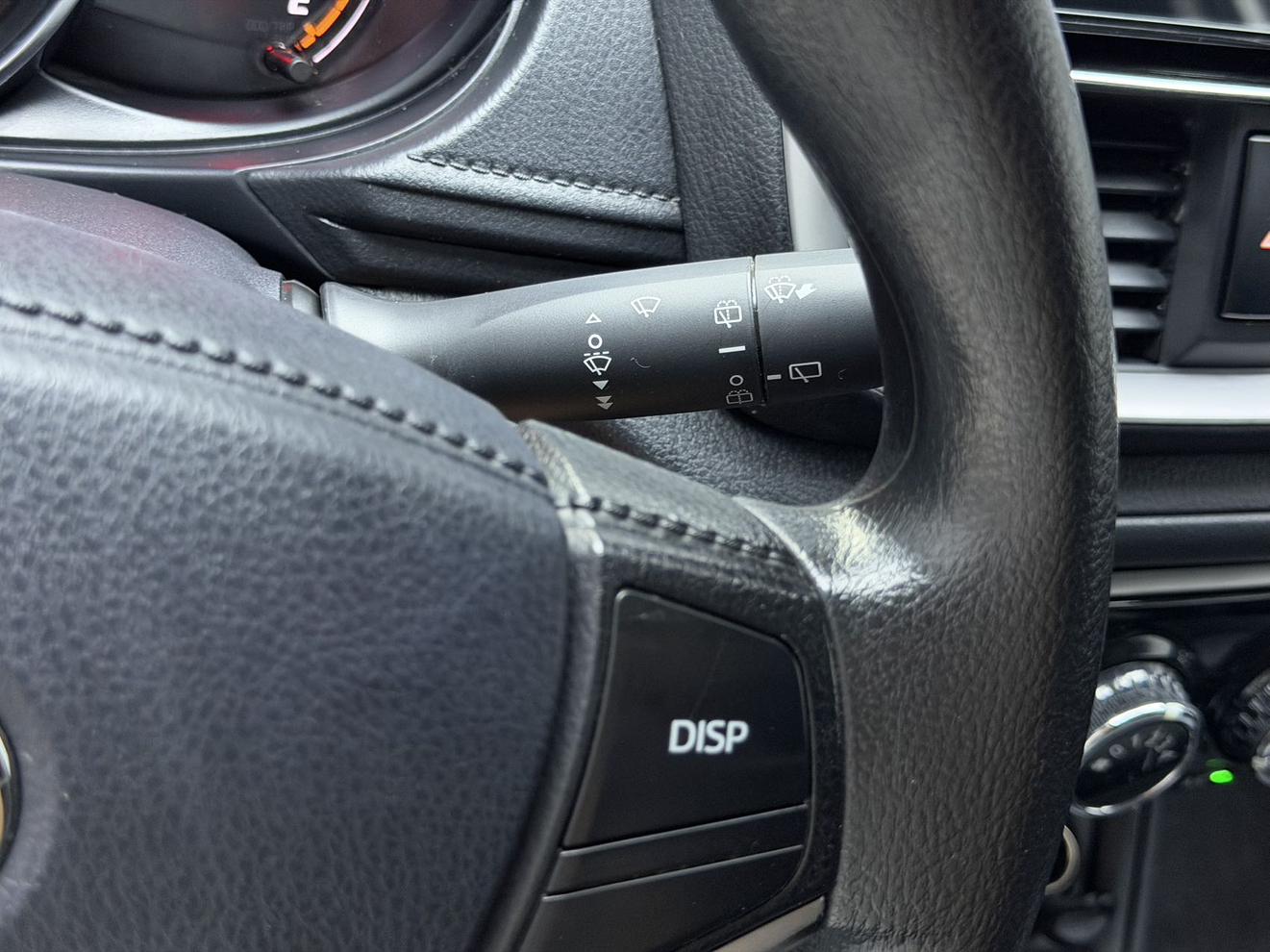 Toyota Yaris 2022 thumb 7