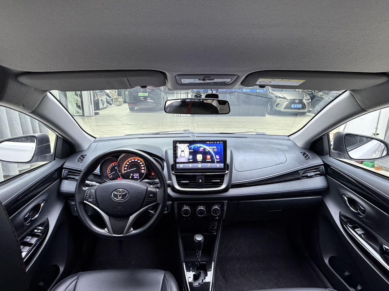 Toyota Yaris 2022 thumb 11