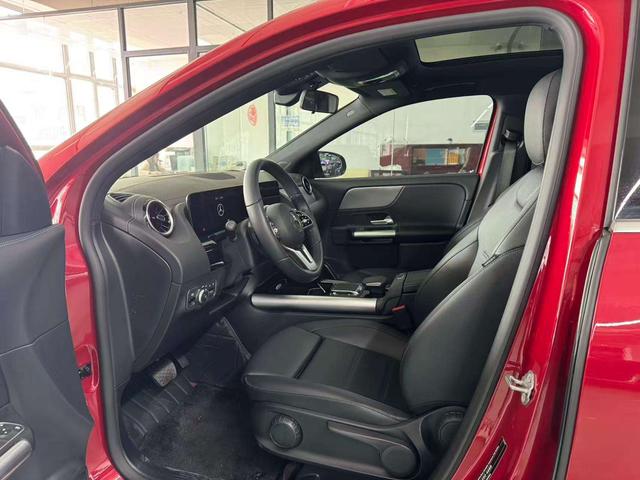 Mercedes-Benz GLA 2022 thumb 8