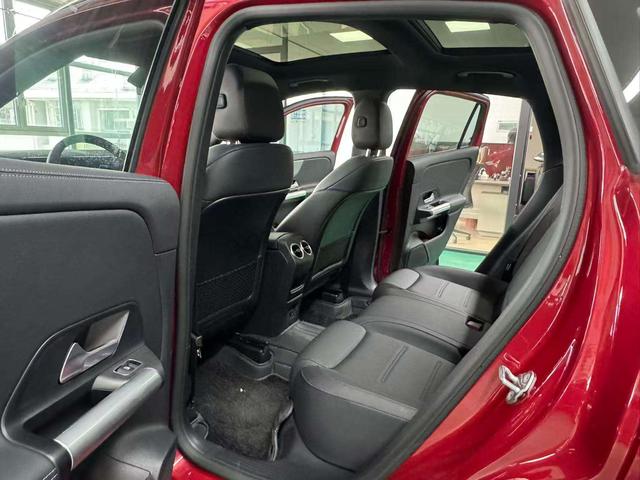 Mercedes-Benz GLA 2022 thumb 9
