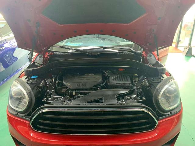 Mini Countryman 2018 thumb 4