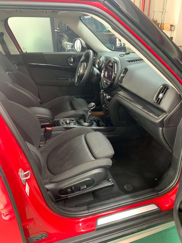 Mini Countryman 2018 thumb 5