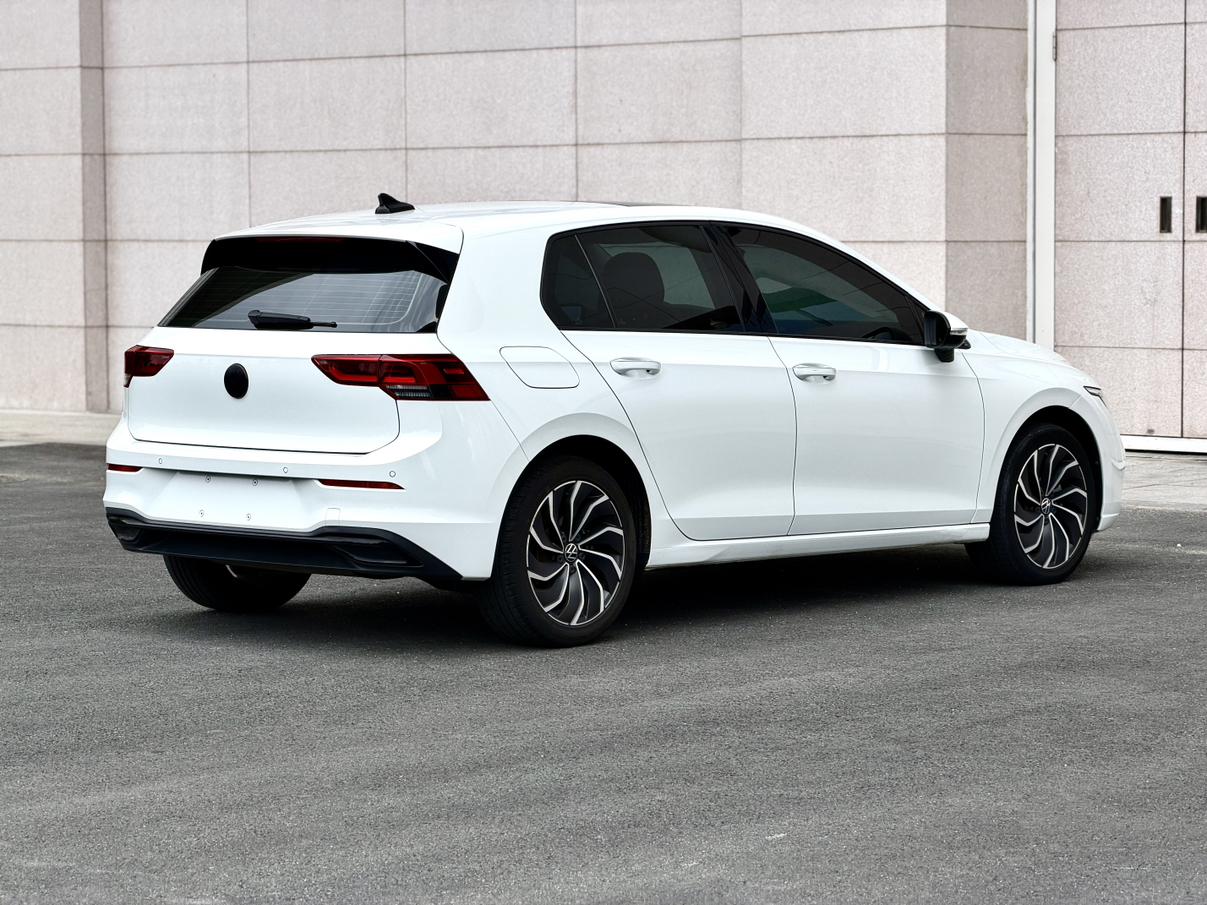 Volkswagen Golf Sportsvan 2021 thumb 4