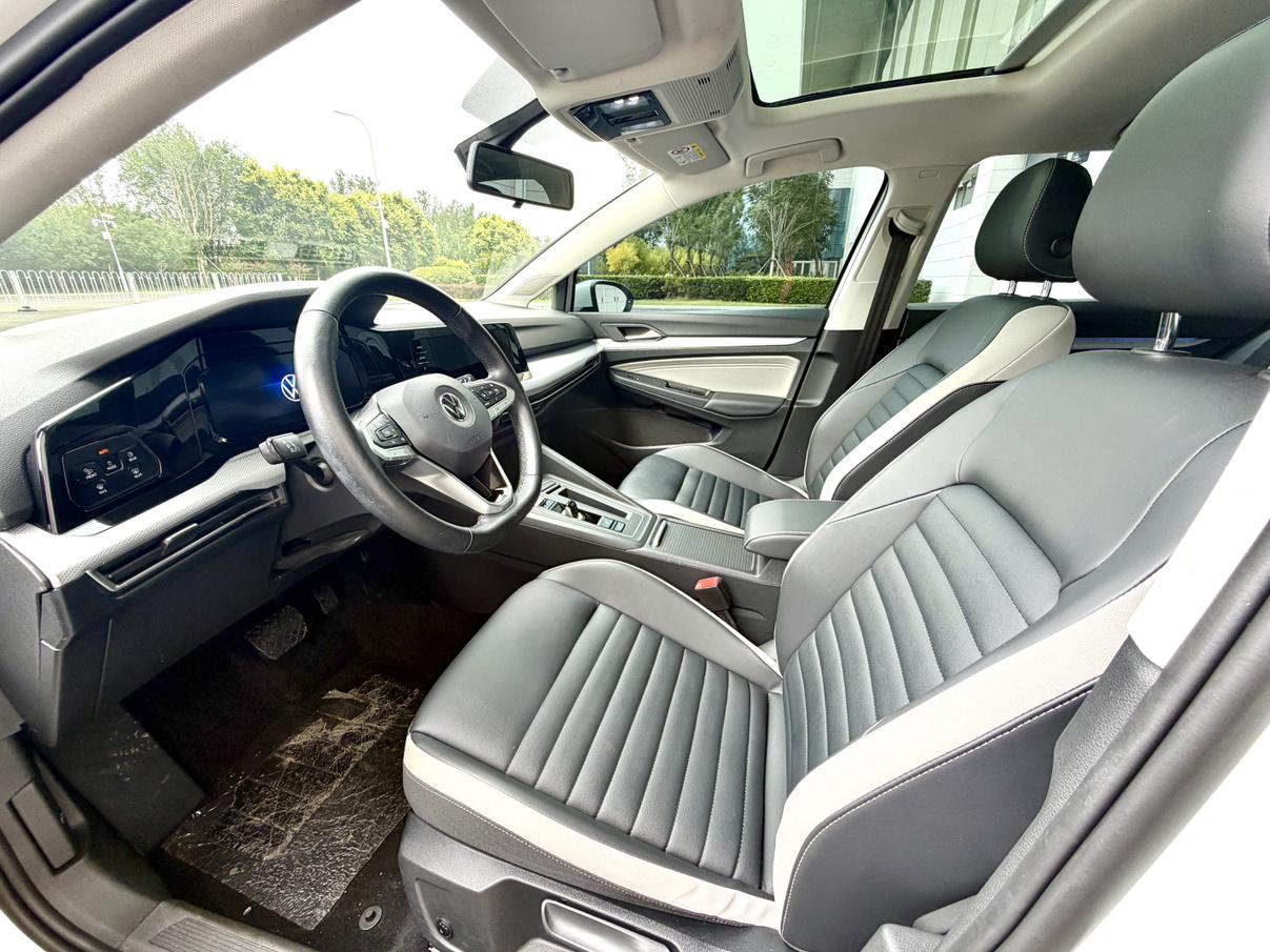 Volkswagen Golf Sportsvan 2021 thumb 6
