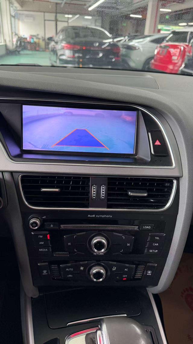 Audi A4 2013 thumb 7