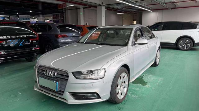 Audi A4 2013 thumb 12