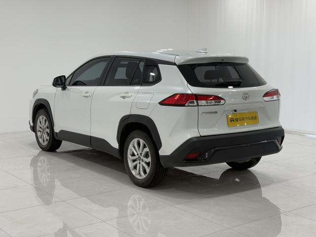 Toyota Frontlander 2023 thumb 3