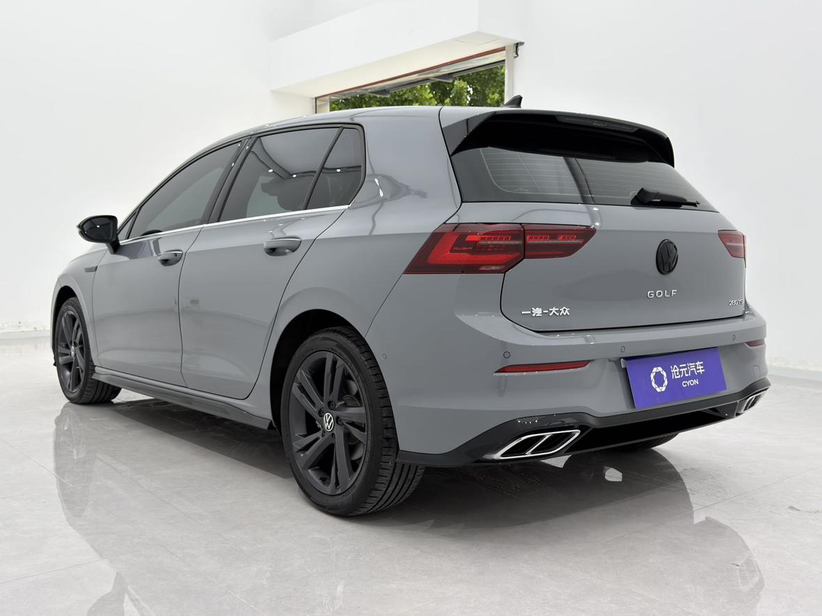 Volkswagen Golf Sportsvan 2023 thumb 2