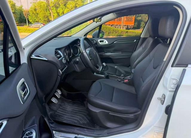 Citroen C4L 2013 thumb 7