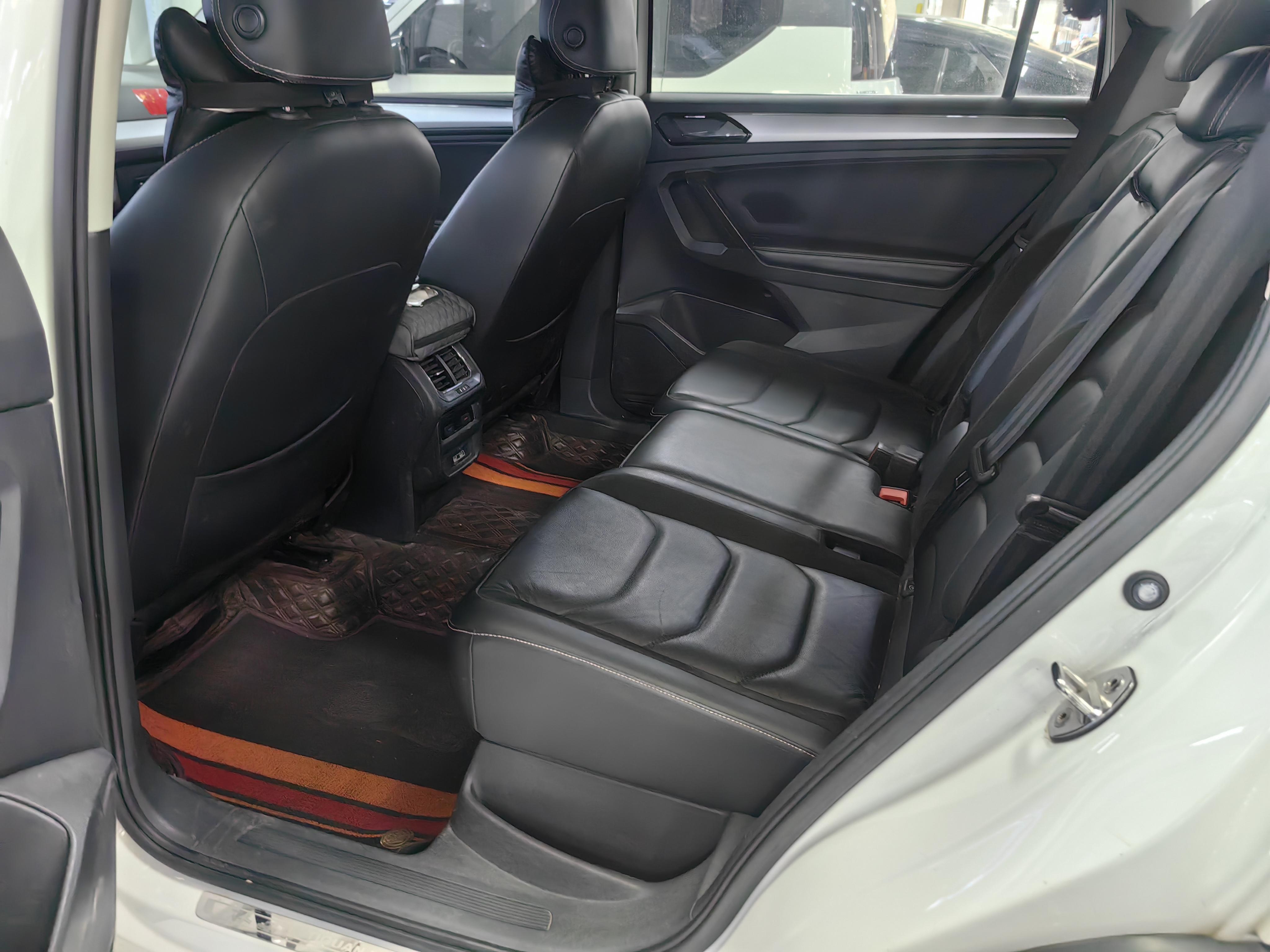 Volkswagen Tiguan 2017 thumb 9