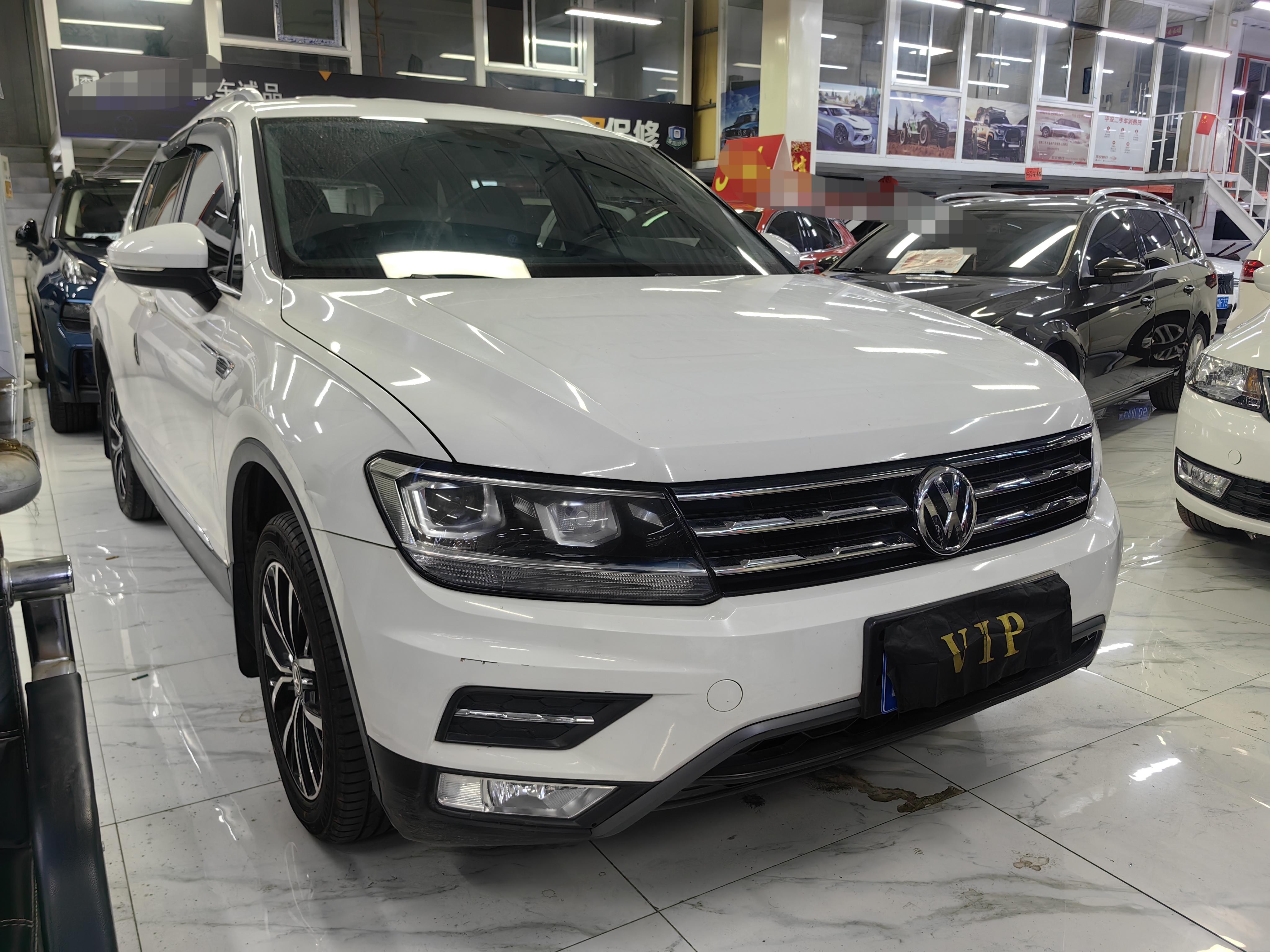 Volkswagen Tiguan 2017 thumb 12