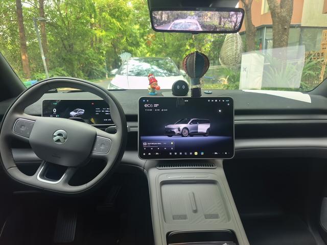 Nio EC6 2025 thumb 3
