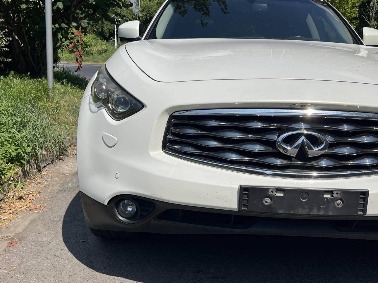 Infiniti FX 2011 thumb 10