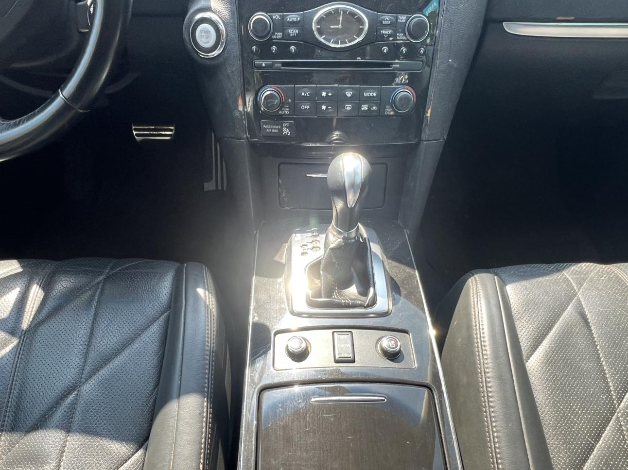 Infiniti FX 2011 thumb 12