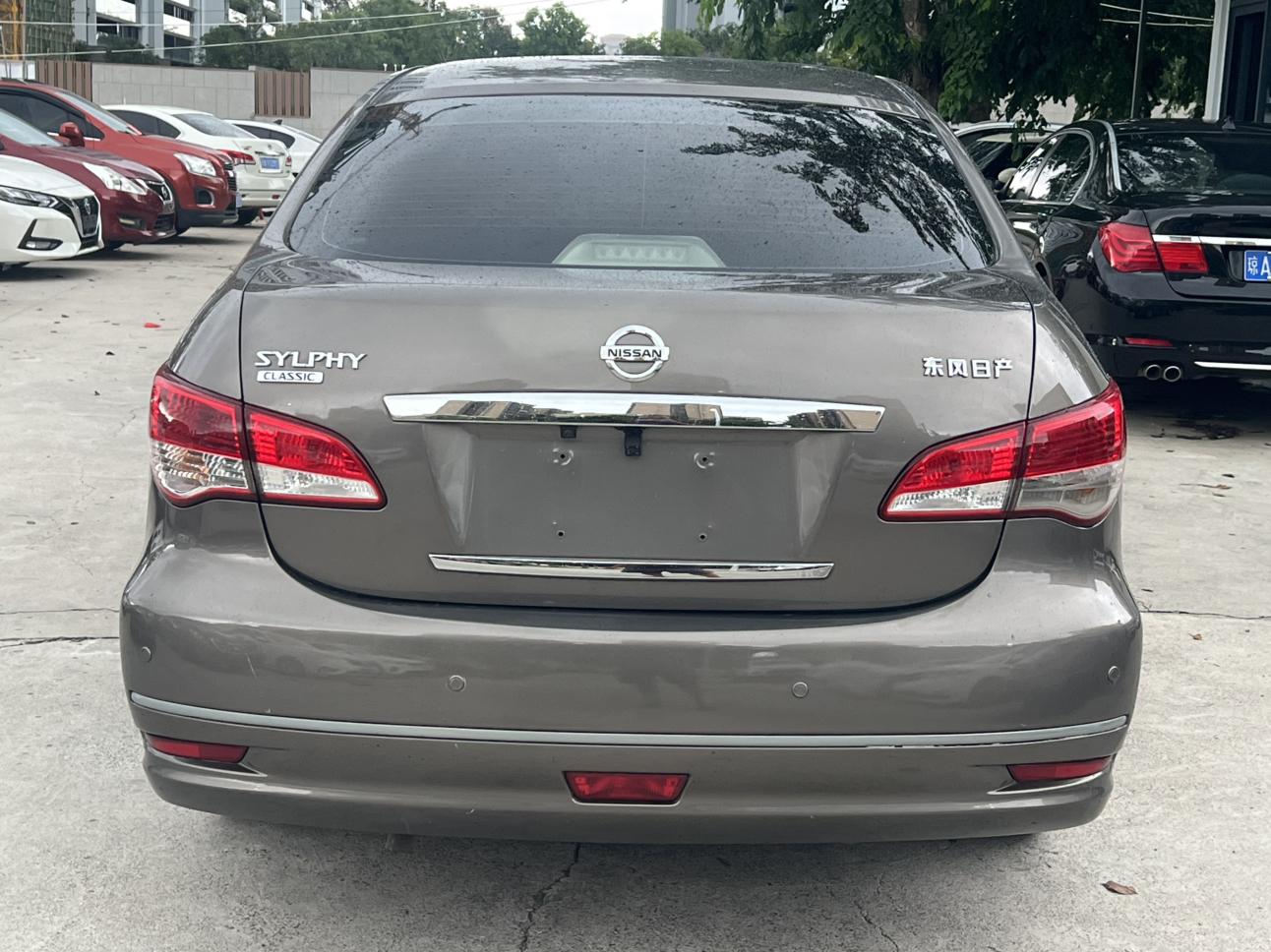 Nissan Sylphy 2016 thumb 4