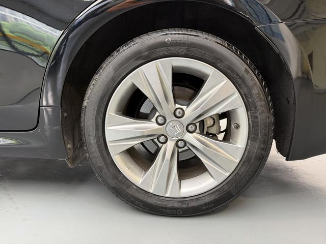 Toyota Crown 2015 thumb 7