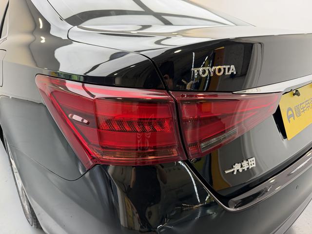 Toyota Crown 2015 thumb 11
