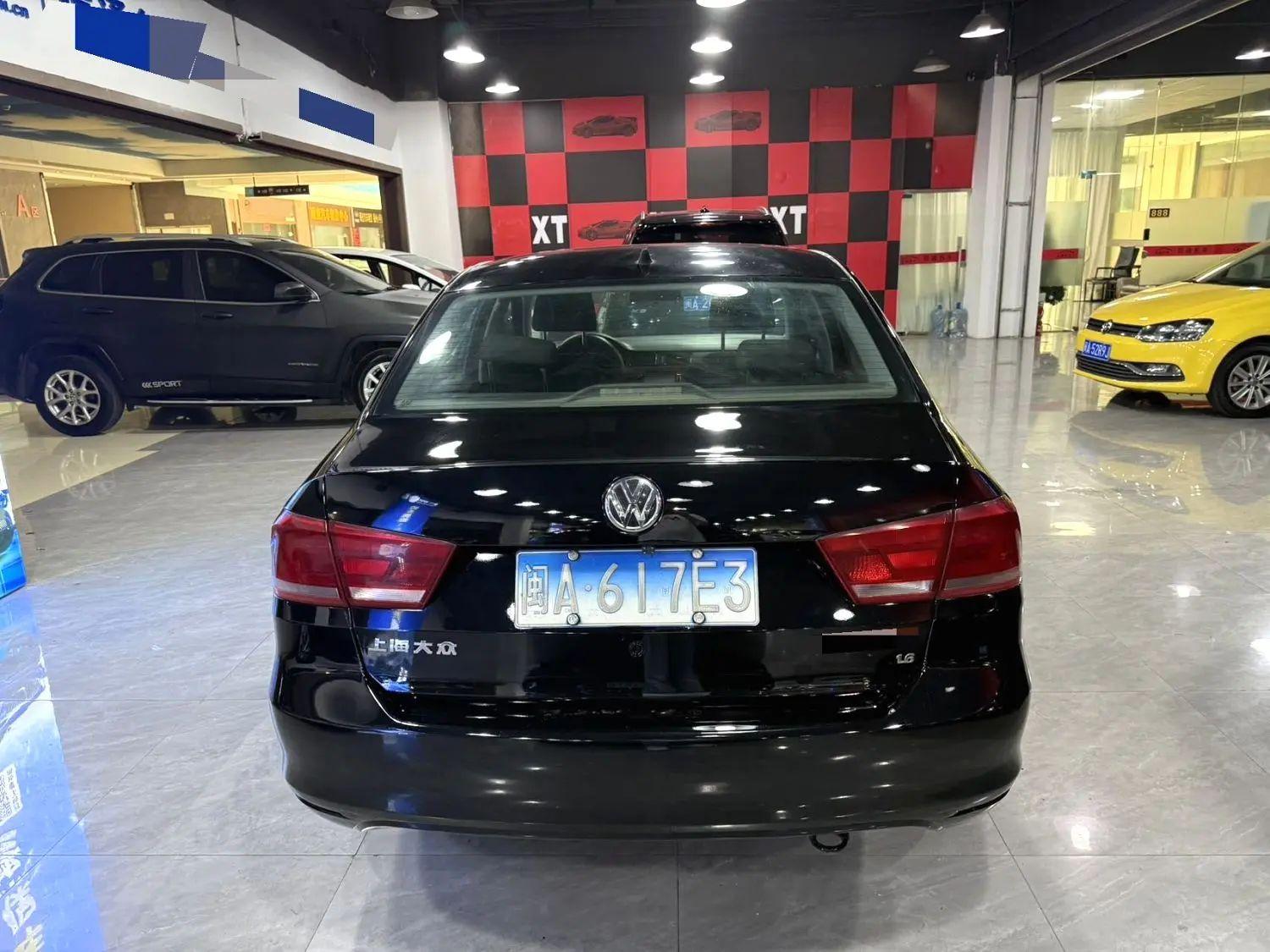 Volkswagen Santana 2013 thumb 3