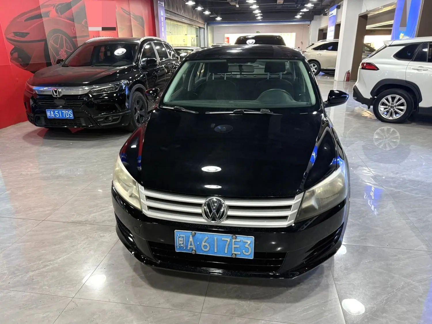 Volkswagen Santana 2013 thumb 9