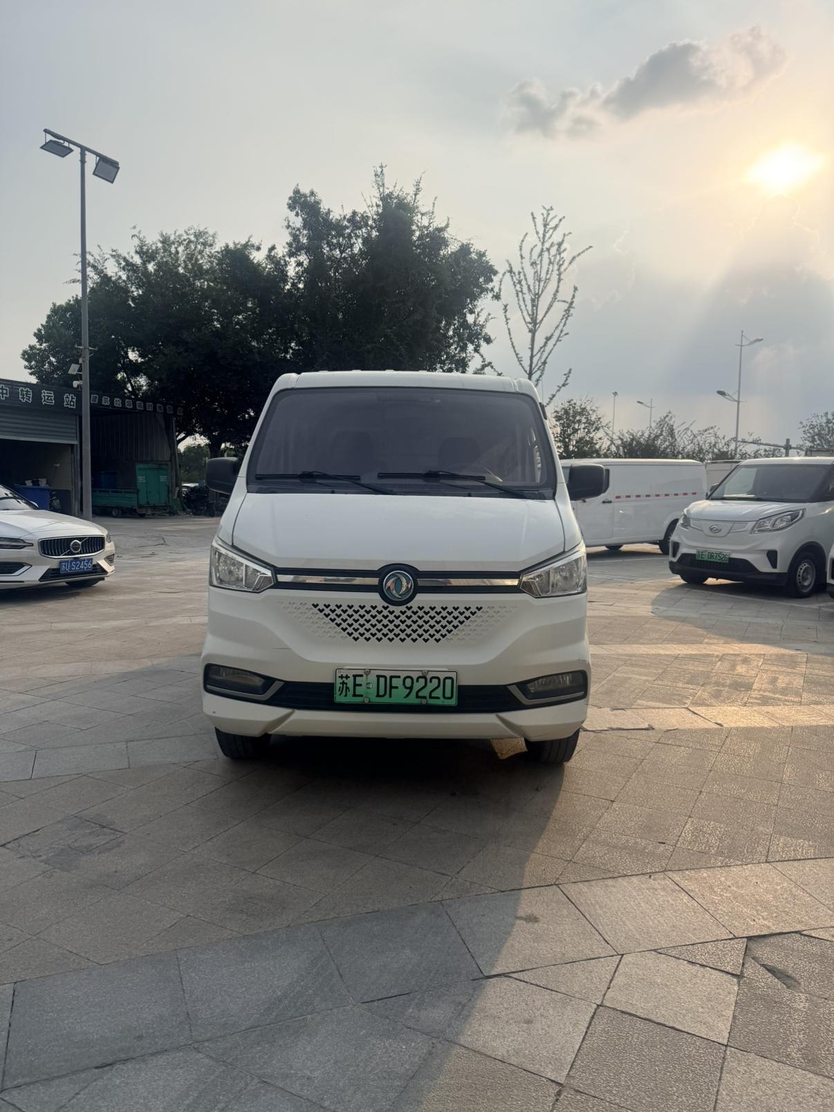 Dongfeng EM26 2022 thumb 11