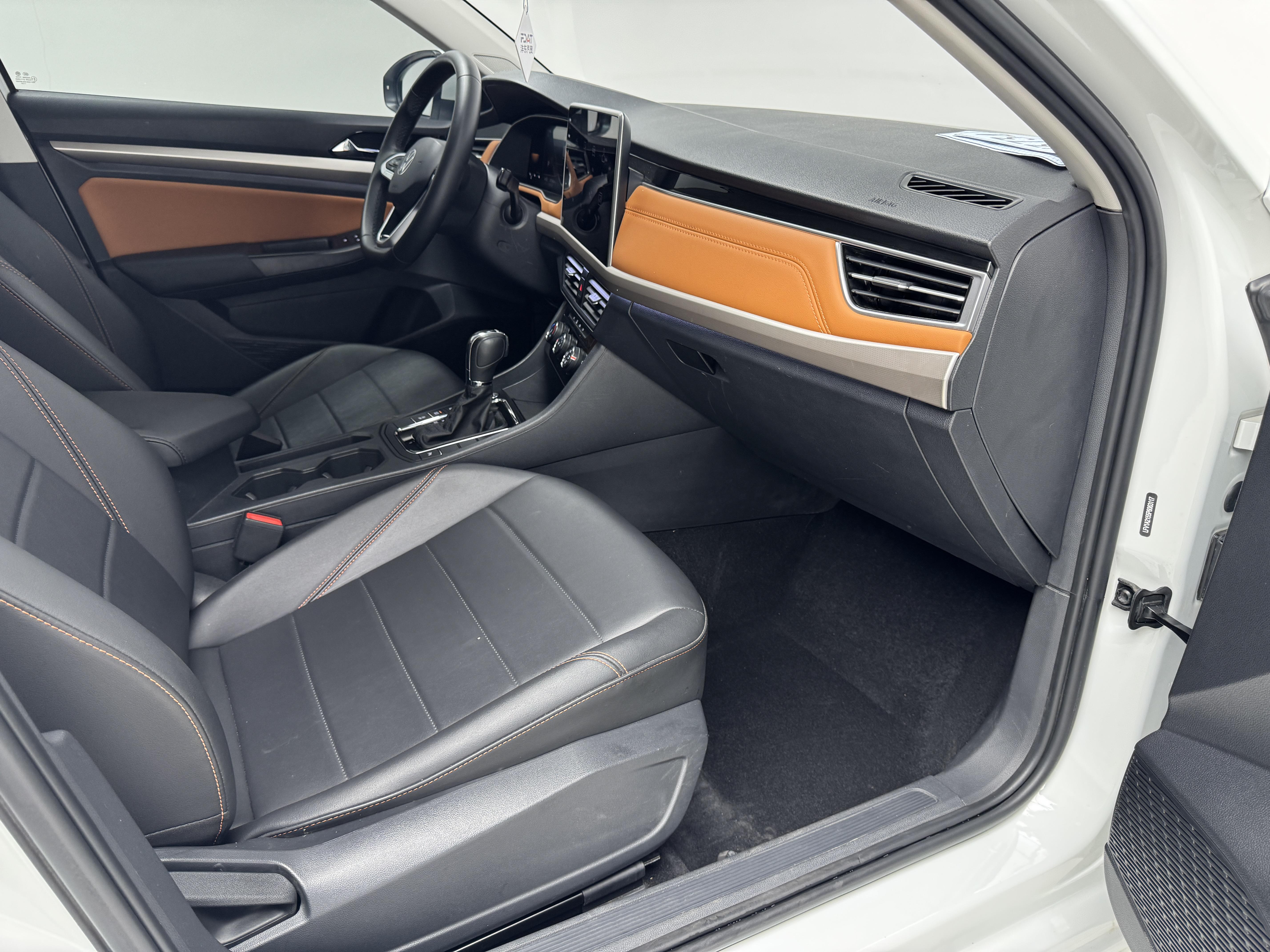 Volkswagen Bora 2023 thumb 8