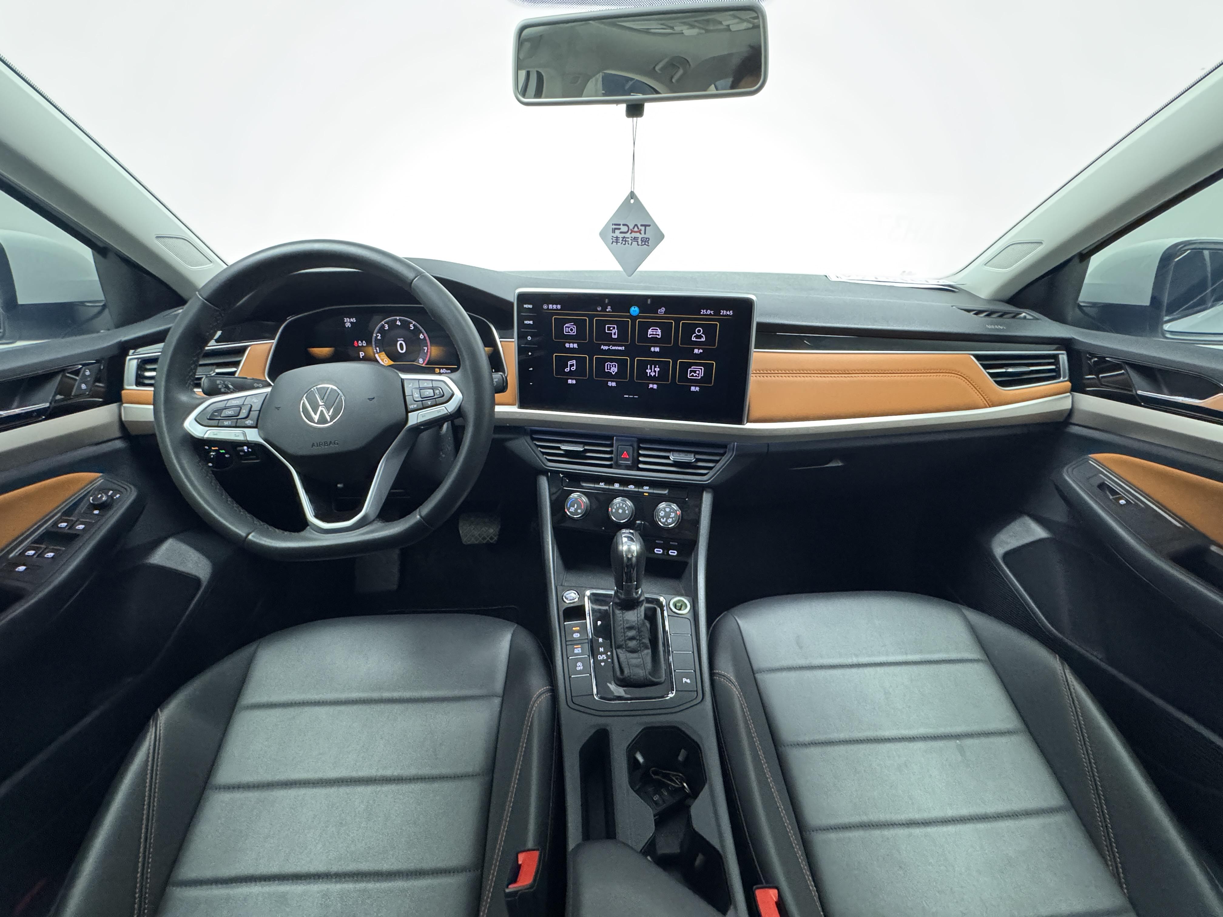 Volkswagen Bora 2023 thumb 10