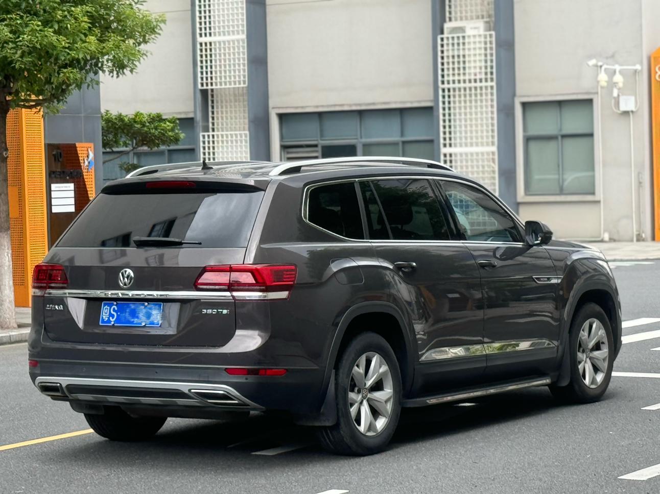 Volkswagen Teramont 2017 thumb 5
