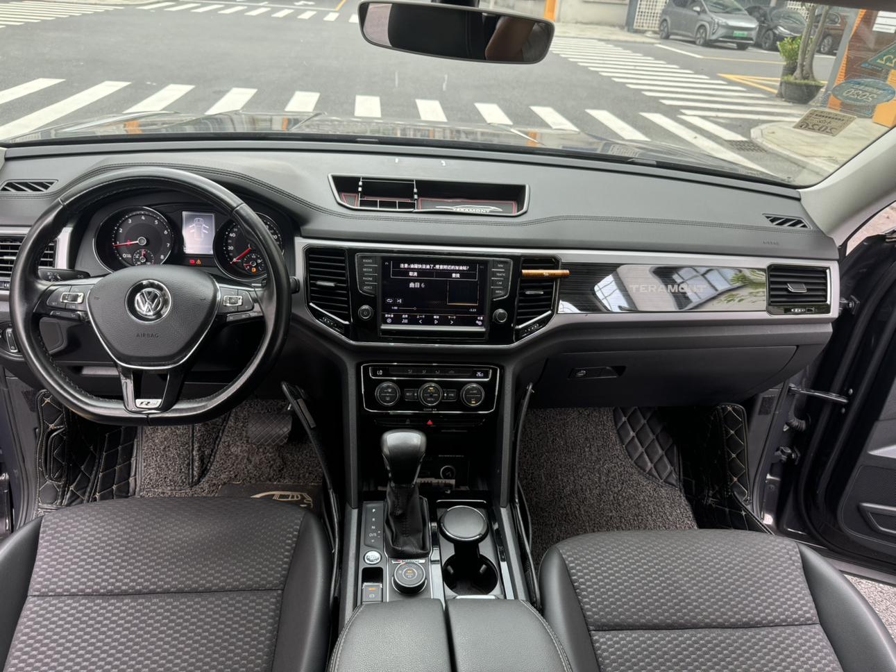 Volkswagen Teramont 2017 thumb 12