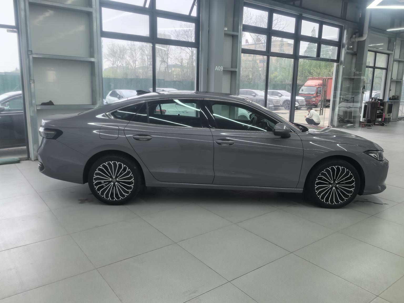 Volkswagen Passat (North America and China) 2025 thumb 4