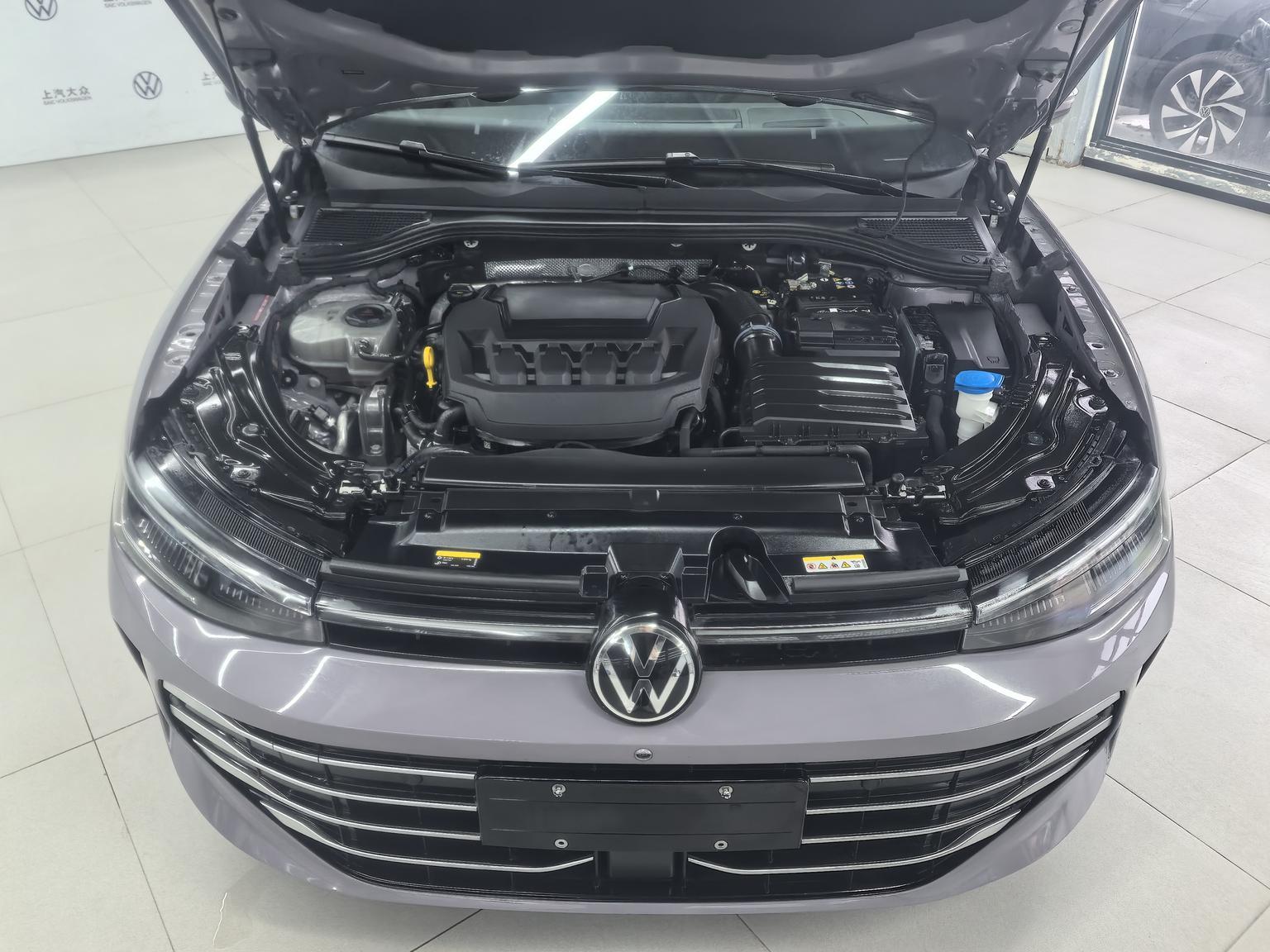 Volkswagen Passat (North America and China) 2025 thumb 5