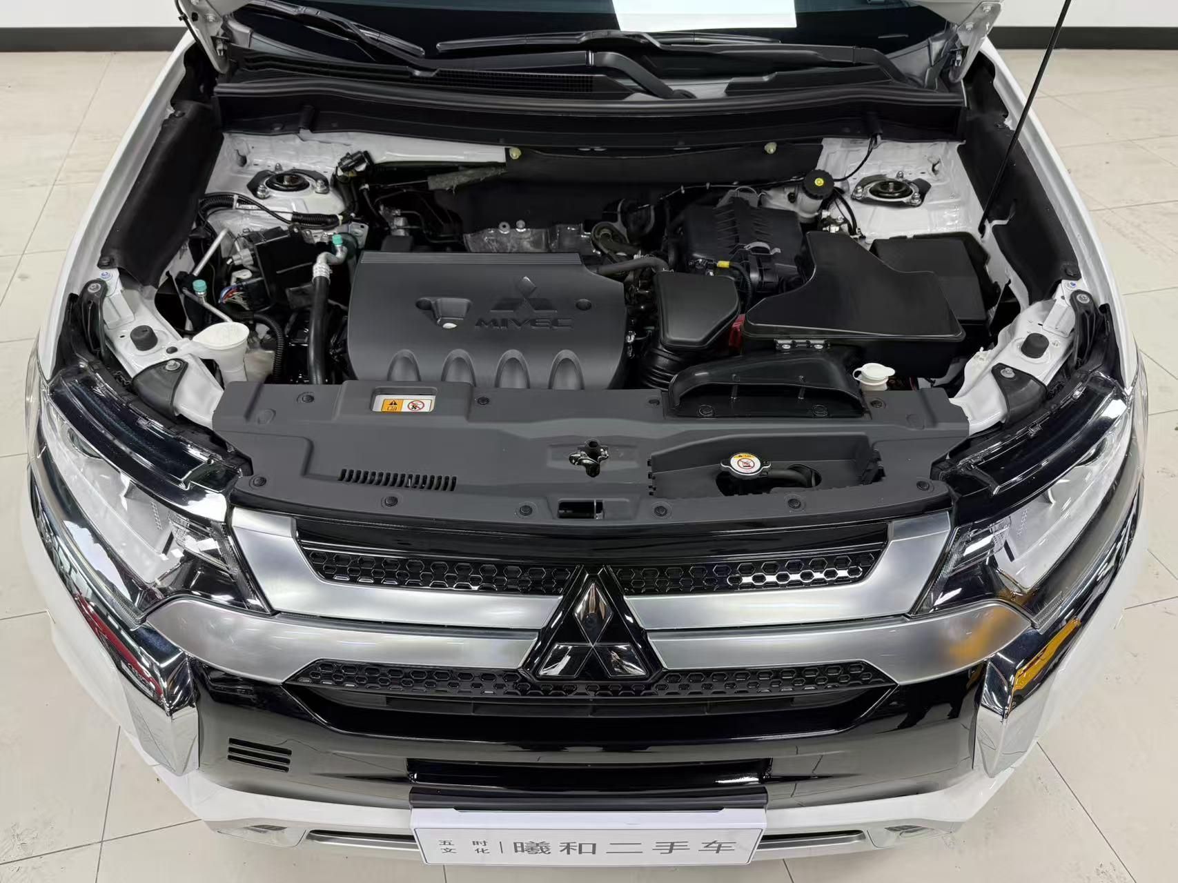 Mitsubishi Outlander 2021 thumb 6