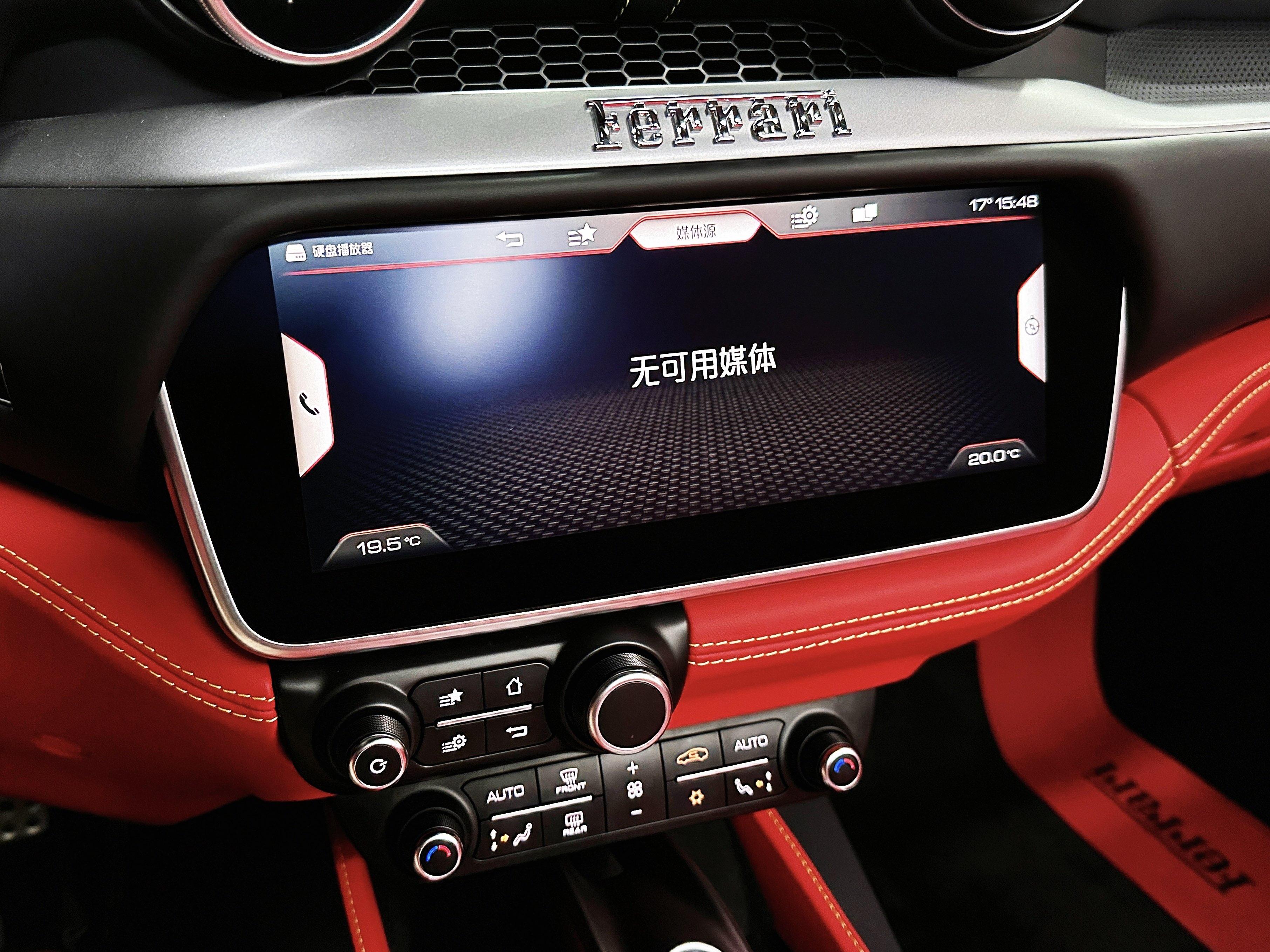 Ferrari Portofino 2021 thumb 11