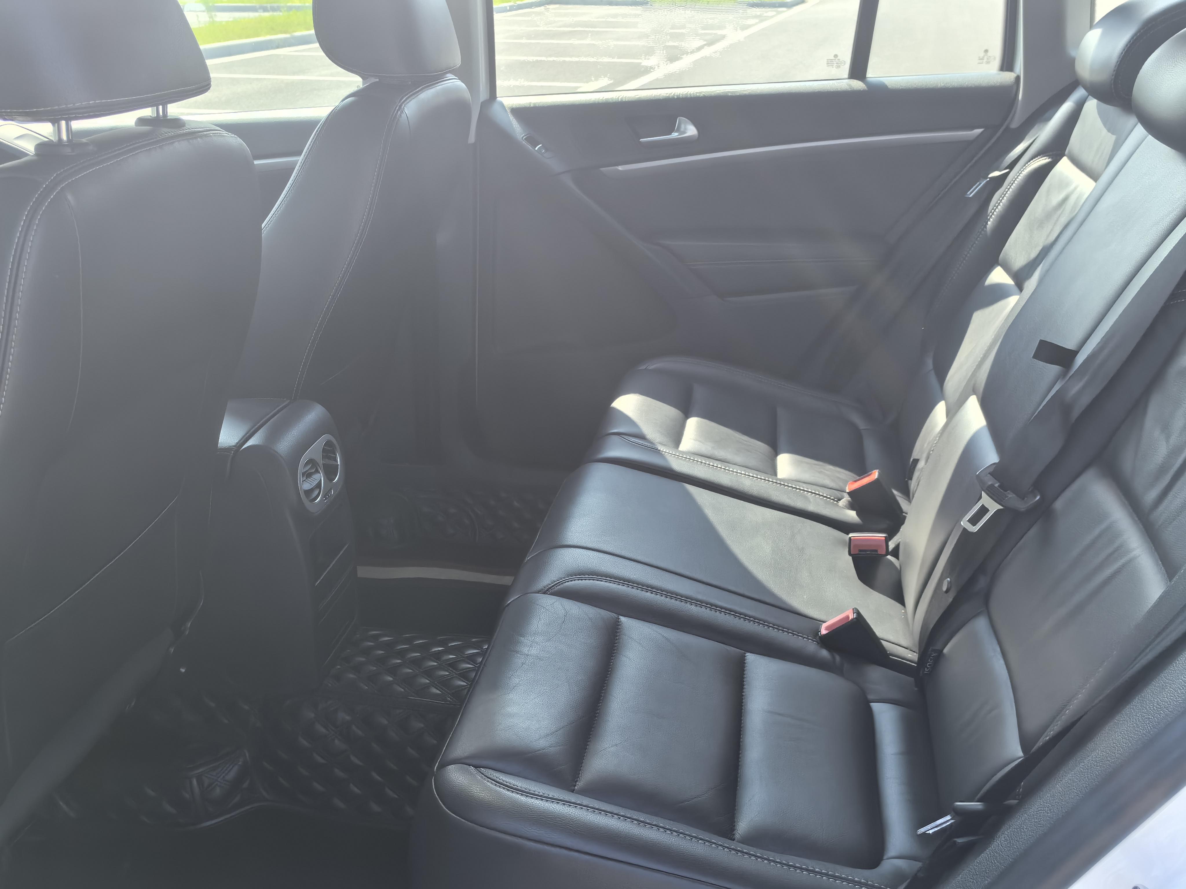 Volkswagen Tiguan 2017 thumb 8