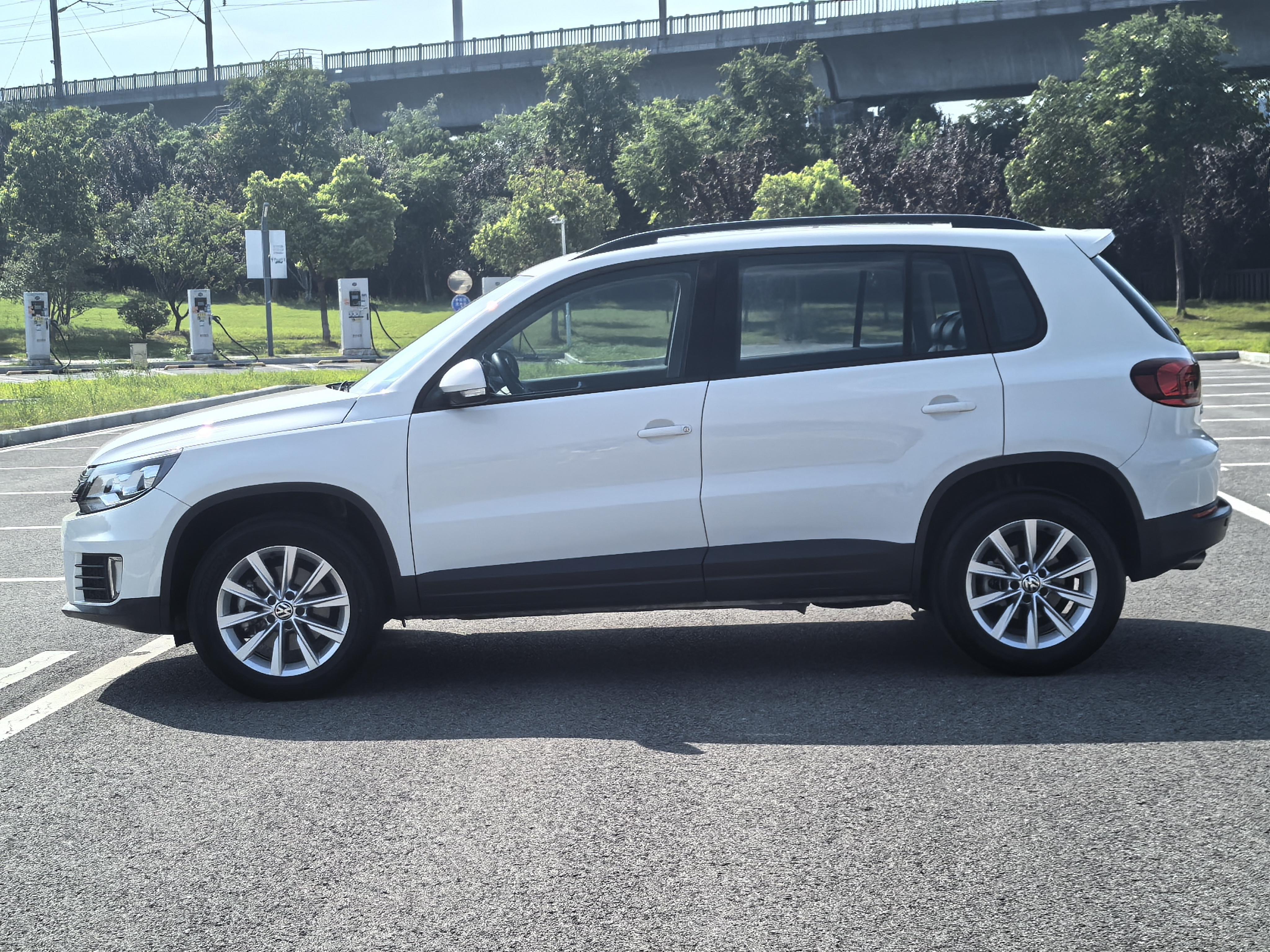 Volkswagen Tiguan 2017 thumb 11