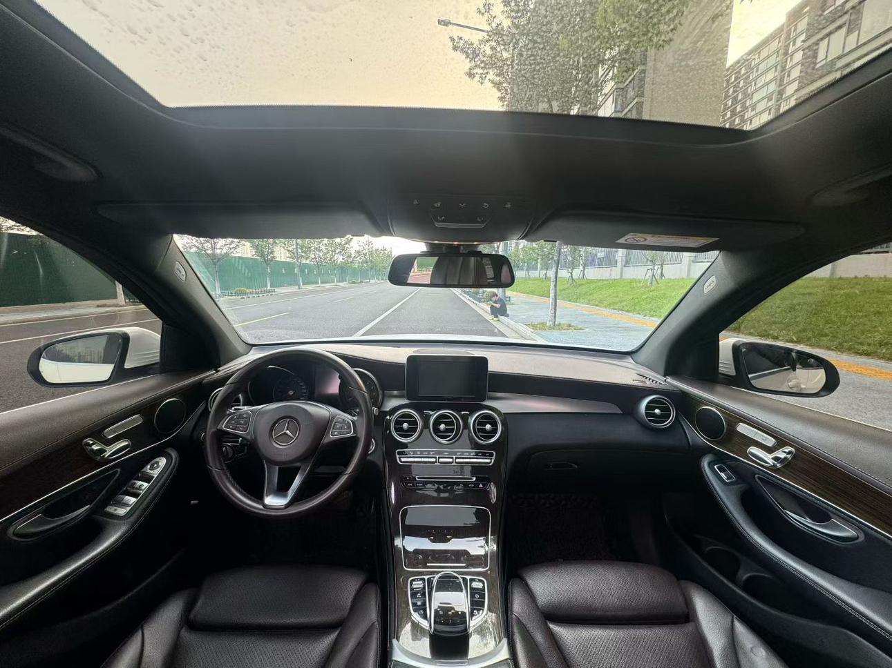 Mercedes-Benz GLC 2018 thumb 4