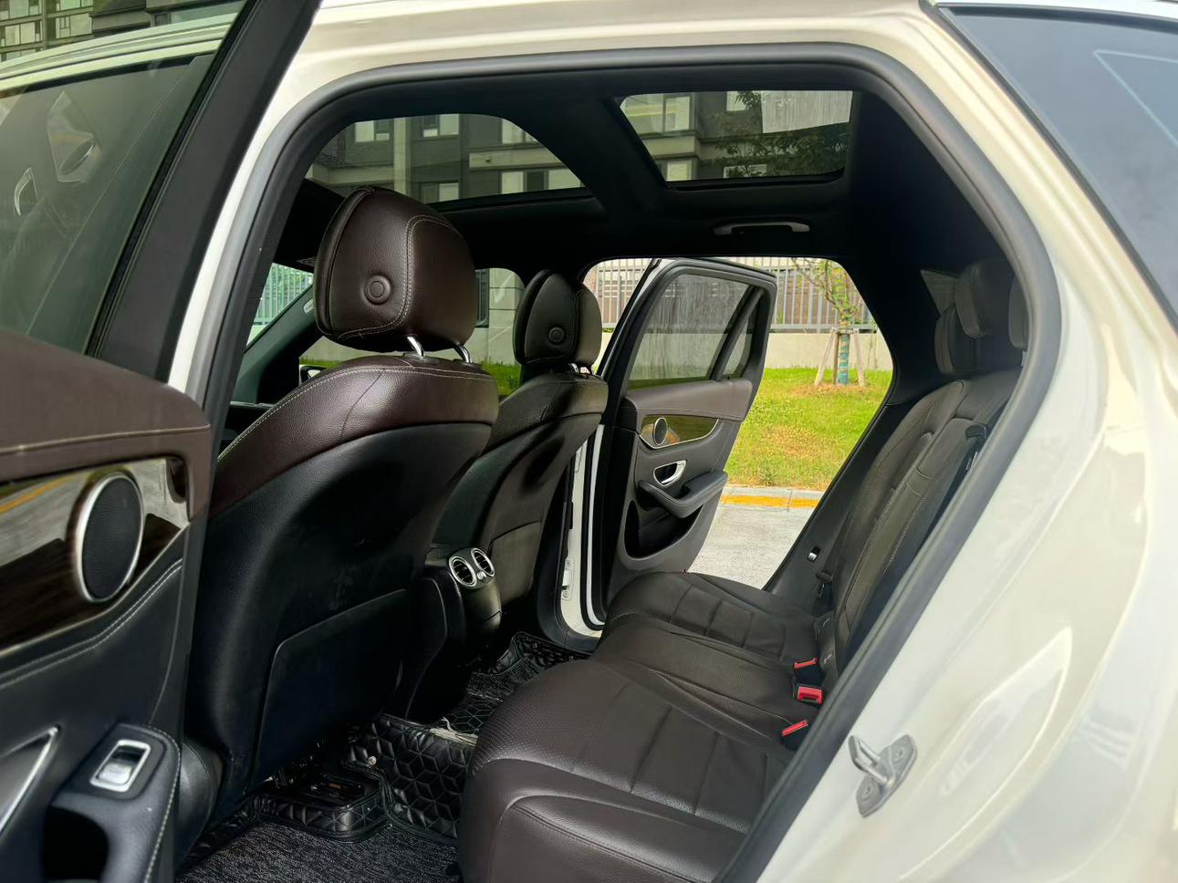 Mercedes-Benz GLC 2018 thumb 8