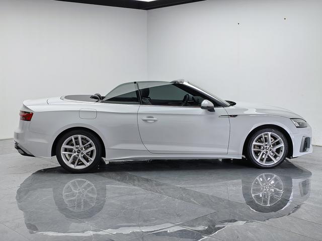 Audi A5 2023 thumb 6