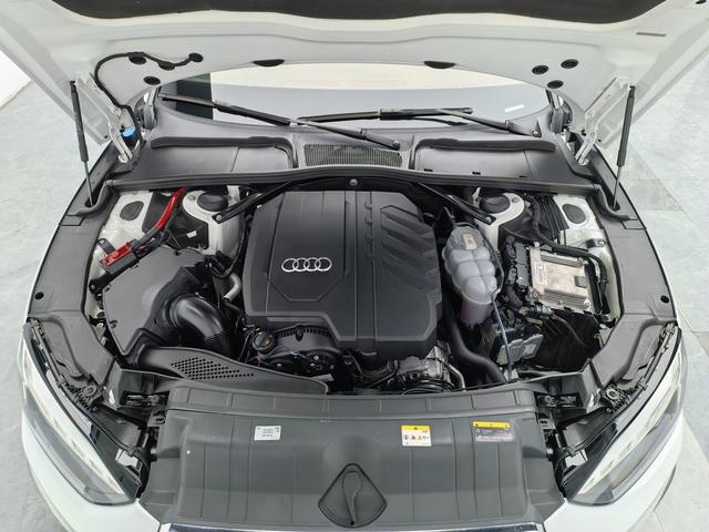 Audi A5 2023 thumb 8