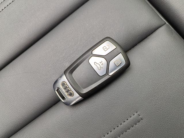Audi A5 2023 thumb 9