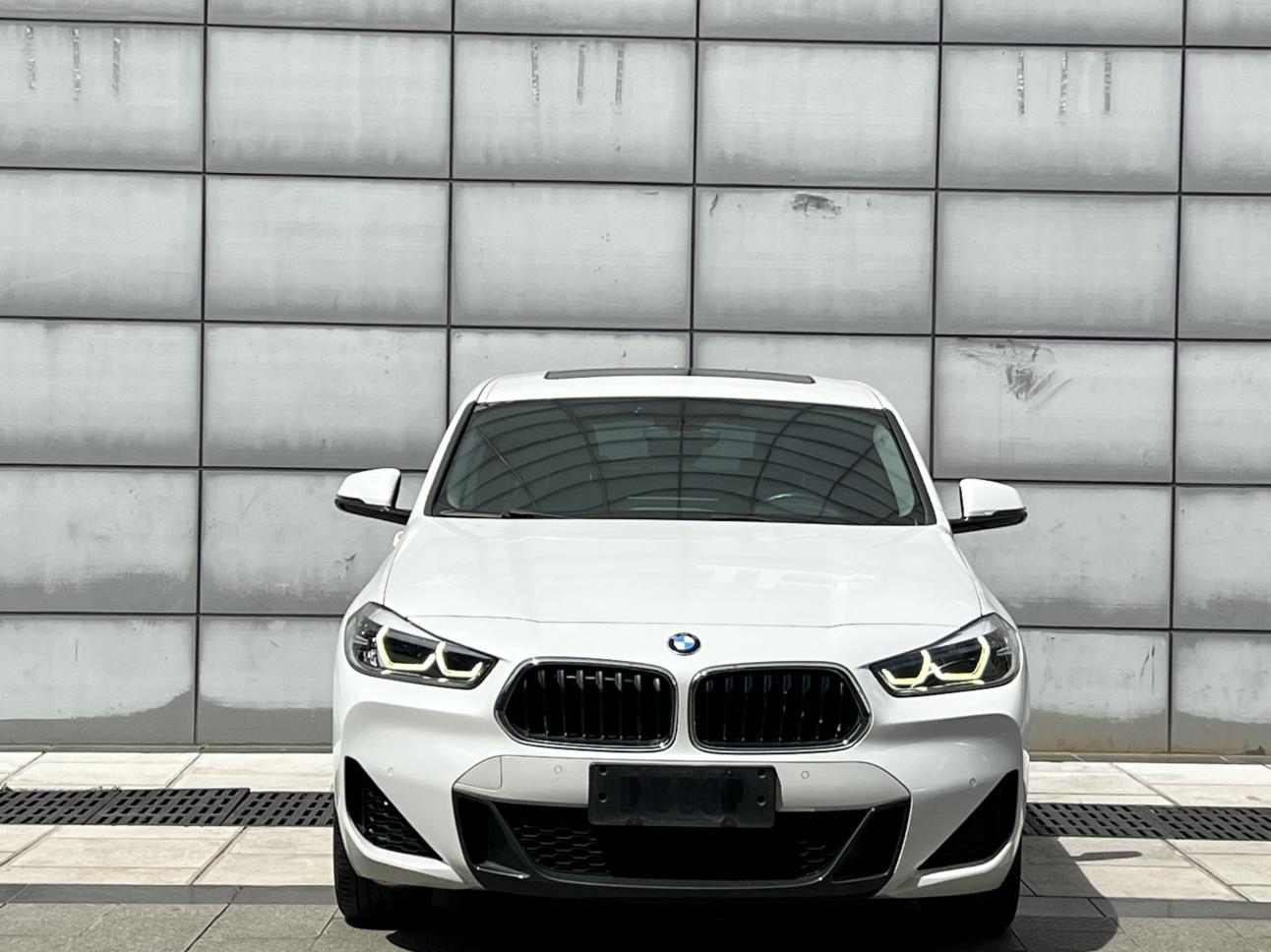 BMW X2 2021 thumb 10