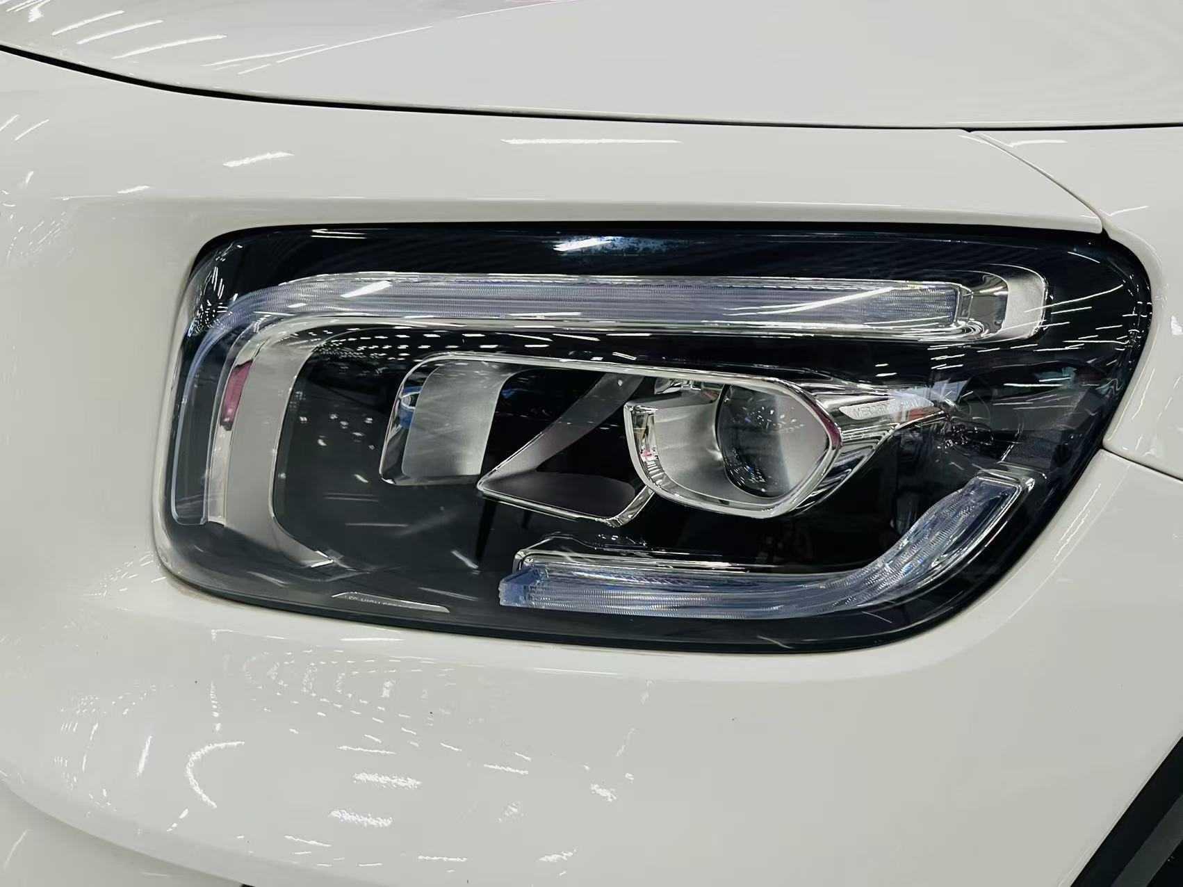 Mercedes-Benz GLB 2023 thumb 6