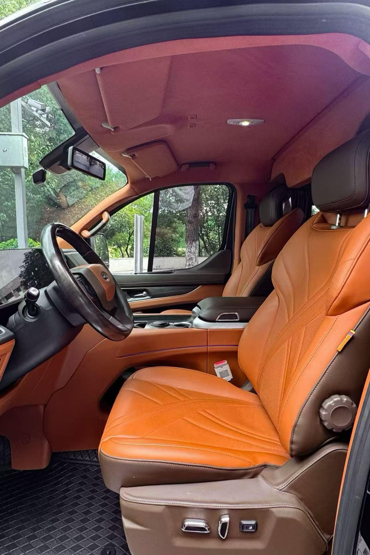 Ford Tourneo Custom 2025 thumb 10