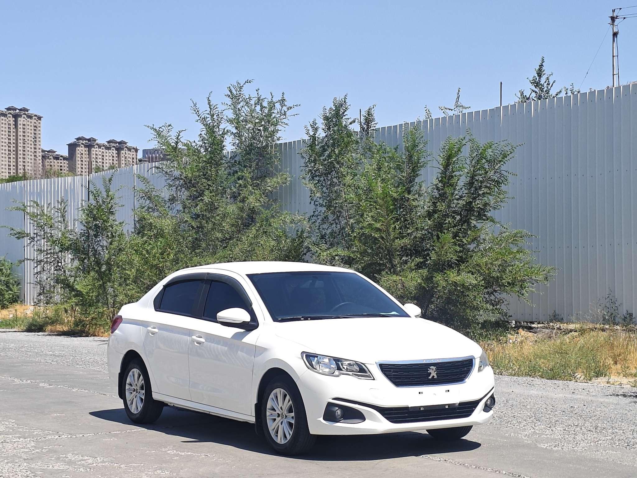 Peugeot 301 2018 thumb 10