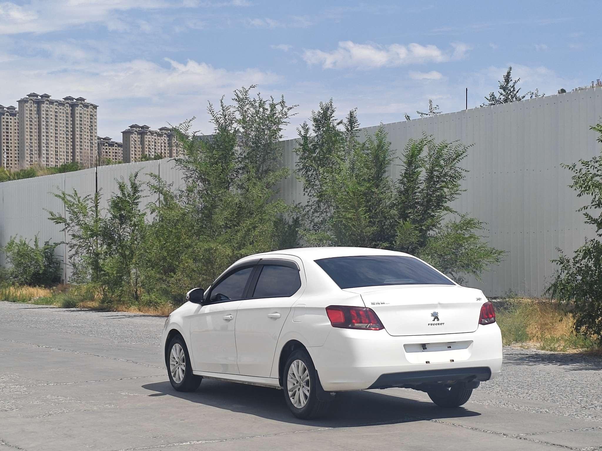 Peugeot 301 2018 thumb 11