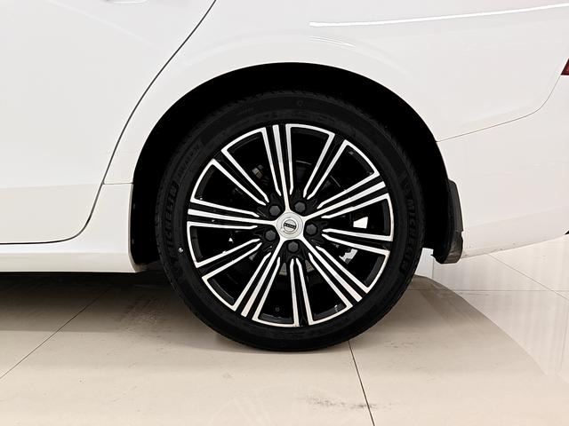 Volvo S60 2020 thumb 7