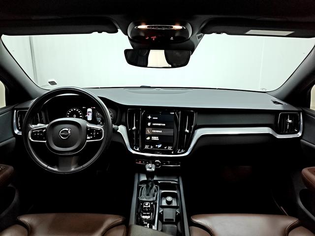 Volvo S60 2020 thumb 12