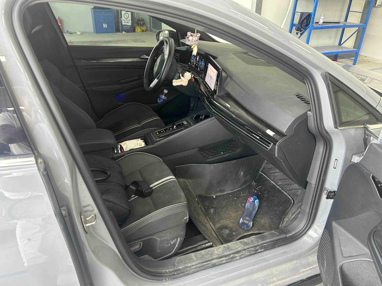 Volkswagen Golf Sportsvan 2021 thumb 4