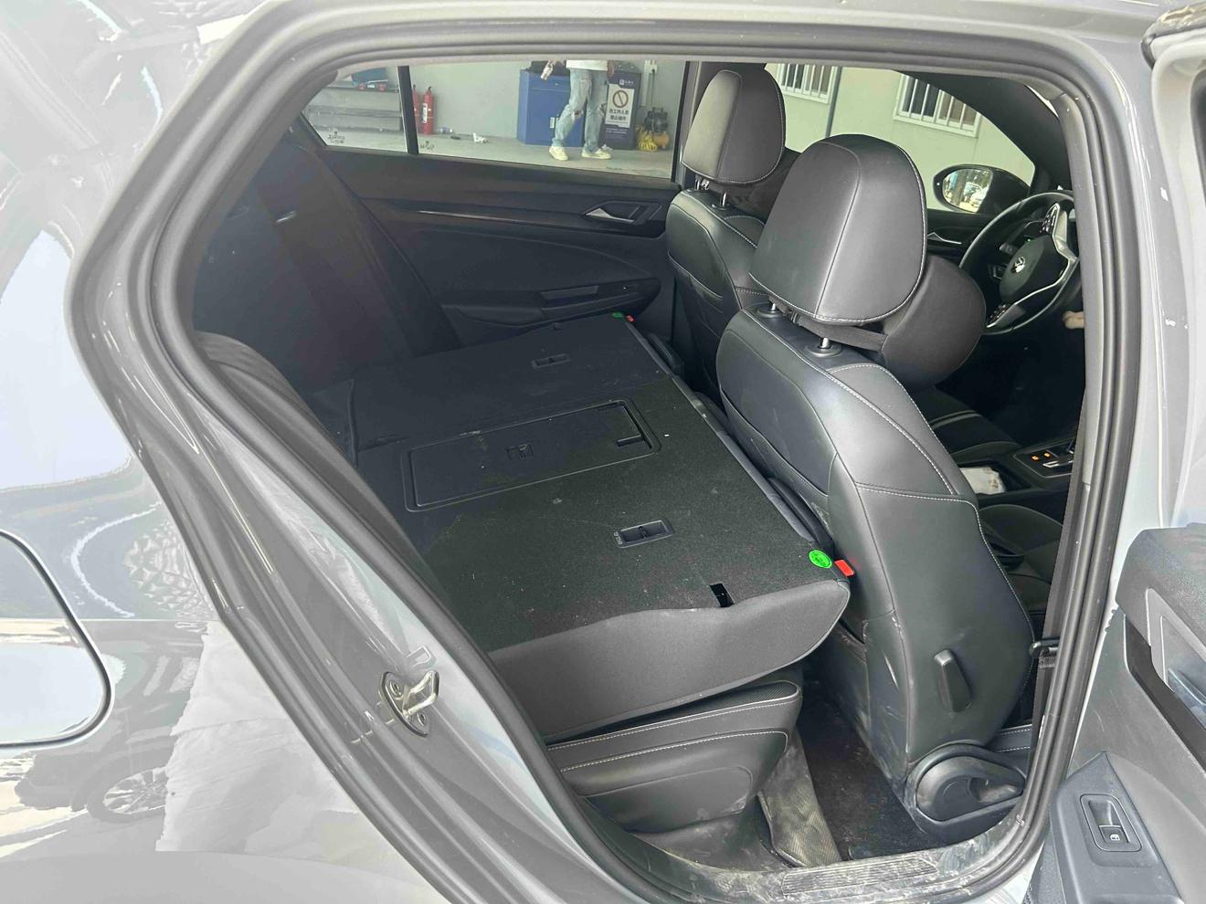 Volkswagen Golf Sportsvan 2021 thumb 8