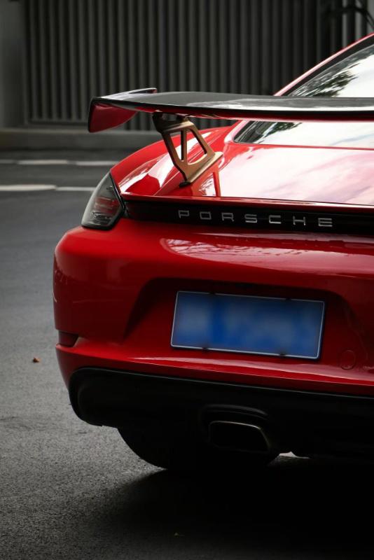 Porsche 718 2016 thumb 6