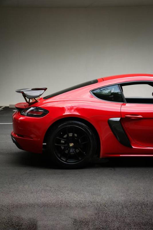 Porsche 718 2016 thumb 11